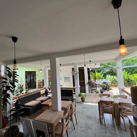 Hutch Lodging House Эль-Нидо Экстерьер фото